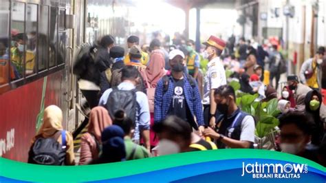 Daop Madiun Layani Penumpang Selama Nataru