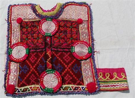 Indian Vintage Handmade Neck Yoke Thread With Beads And Mirror Work