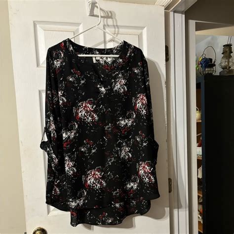 Cato Tops Cato Black Blouse With Red And White Swirl Design Plus