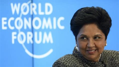 Cómo la jefa saliente de Pepsi Indra Nooyi se convirtió en una de las