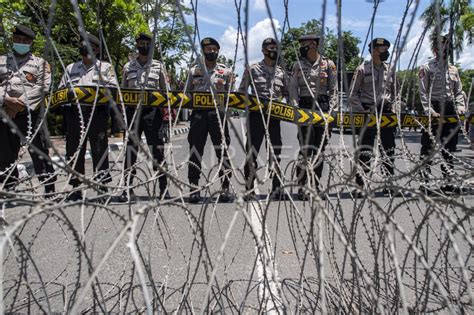 UNJUK RASA MAHASISWA DI PALEMBANG ANTARA Foto