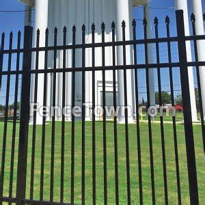 ULTRA UAS-100 Industrial Aluminum Fence Panels | FenceTown