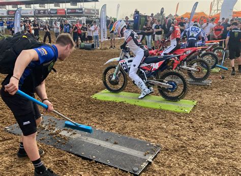 MXGP ESPAÑA Comienza la actividad en Madrid Imágenes EXCLUSIVAS