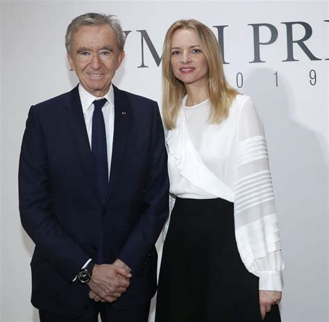 LVMH Bernard Arnault Hofft Dass Es Keinen Streit Um Seine Nachfolge