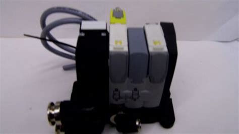 Parker Moduflex System P M With P D V C Dual Pneumatic Solenoid Valve