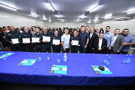 David Almeida Entrega Certificados A Guardas Municipais Que