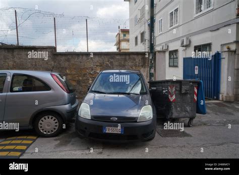 Parked Car Italy Hi Res Stock Photography And Images Alamy