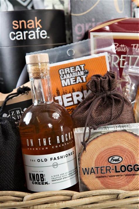 Whiskey Gift Baskets | Old Fashion Whiskey Gift Basket