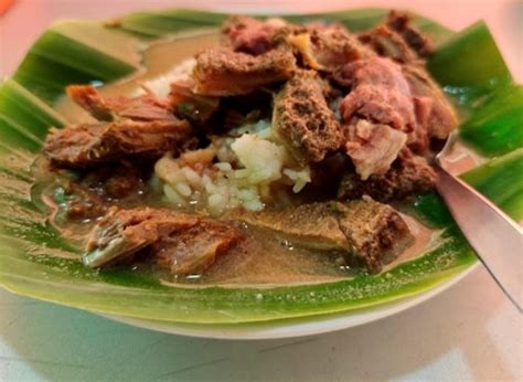 Nasi Gandul Pak Memet Kuliner Legendaris Semarang Yang Cocok Untuk