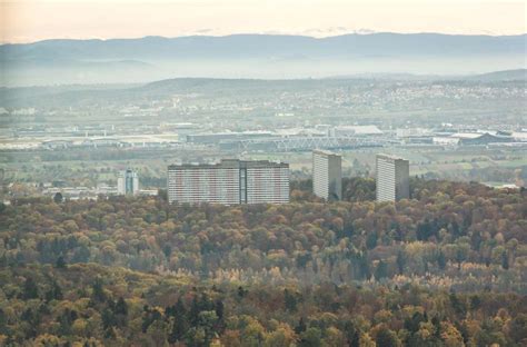 Architektur Spaziergang In Stuttgart Sieben Faszinierende Betonriesen