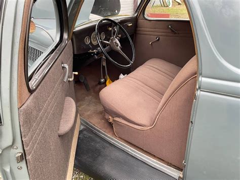 1935 Ford Interior Barn Finds