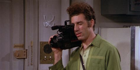 Seinfeld: 10 Funniest Cosmo Kramer Memes That Make Us Cry-Laugh