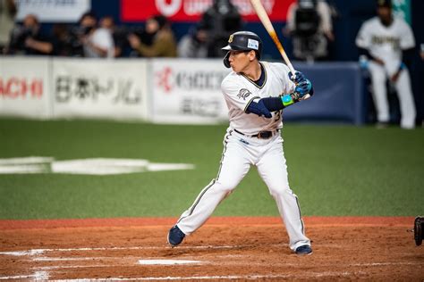 落合博満やonらに並ぶ「3年連続首位打者」なるか？ オリ吉田正尚 323vs日ハム松本剛 355「3分2厘差」でもアツい争いなワケ プロ野球 Number Web ナンバー