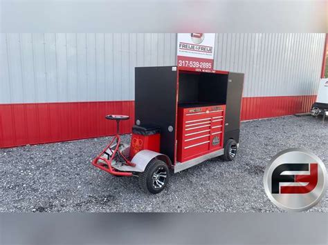 Custom Made Pit Cart Electric Golf Cart Freije And Freije Auctioneers