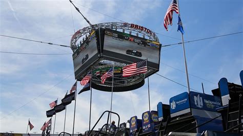 iRacing Updates Bristol To Include Colossus Scoreboard For eNASCAR Race ...