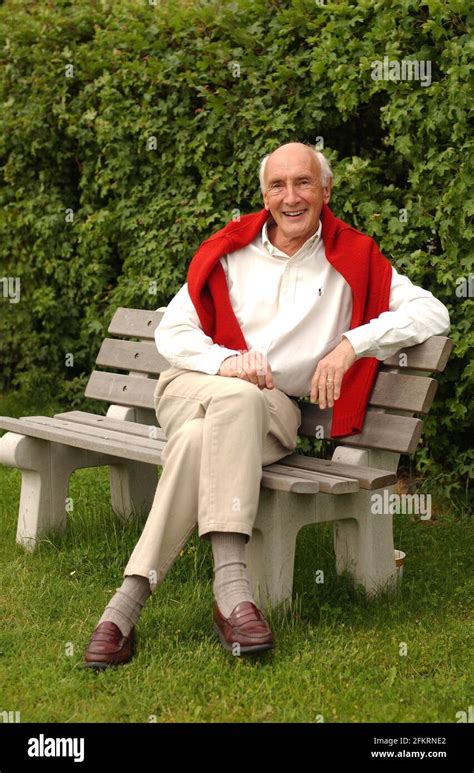 Barry Davies Commentator Hi Res Stock Photography And Images Alamy