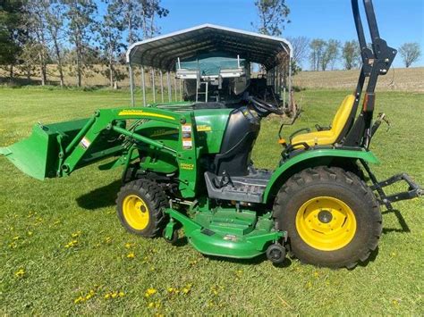 John Deere 2320 Hst Tractor 60 Mower Deck 200 Cx Loader 270 Hours