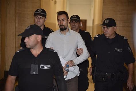 Евгения била убита бързо, но по два начина - душена с ръце и със стреч ...