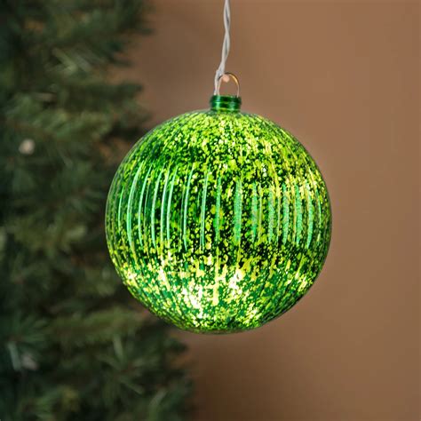 10+ Big Christmas Tree Ornaments - DECOOMO