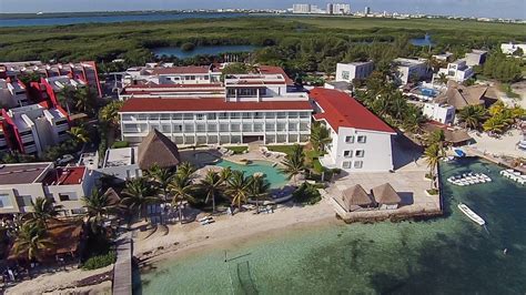 Cancun Bay Resort