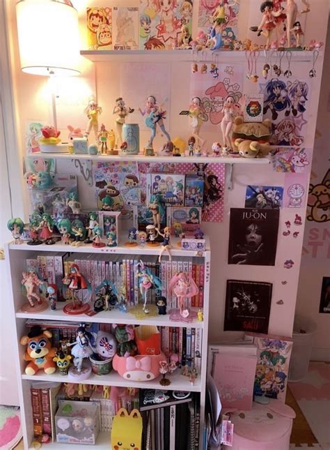 Pin by idk2bhonest on Dream room inspiration | Otaku room, Pretty room ...