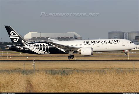 Zk Nzk Air New Zealand Boeing Dreamliner Photo By Radar Id