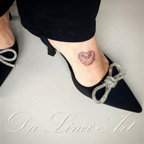 Div Tattoo Vrouw Da Linci Art