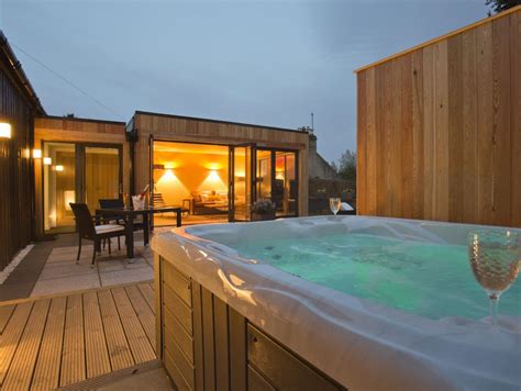 Lodges With Hot Tubs Artofit