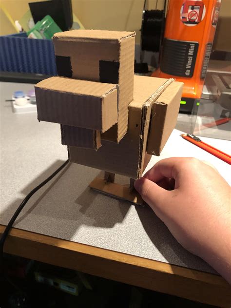 Inspired By U Boiyeah90 I Made A Cardboard Chicken Minecraft