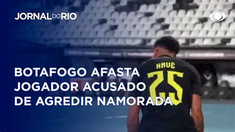 Jogador Do Botafogo Acusado De Agredir A Namorada Youtube