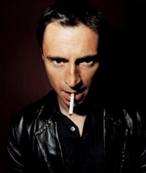 Robert Carlyle Young