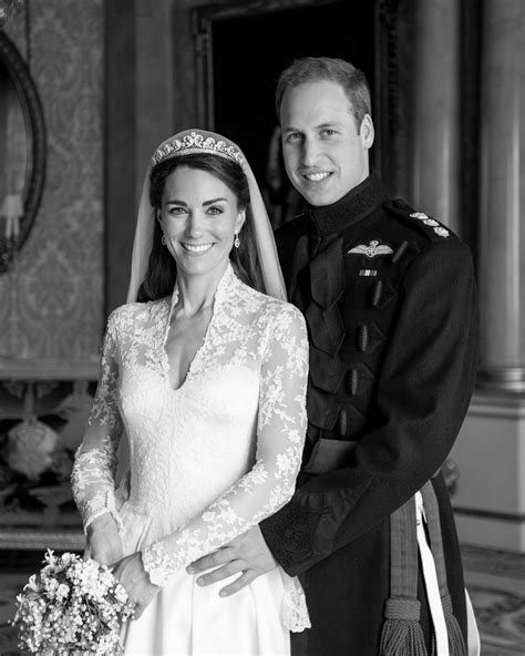 Meaning Behind William Kate Middleton S Anniversary Pic Explained Us Weekly