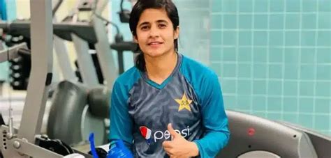 Ex-Pakistan Captain Javeria Khan Retires From International Cricket | The Neutral