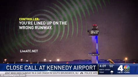 Two Planes Nearly Collide On The Same Runway At Jfk Daily Mail Online