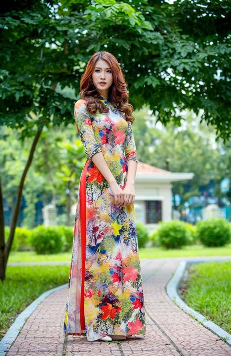 Vietnamese long dress | Áo dài, Văn hóa, Dép