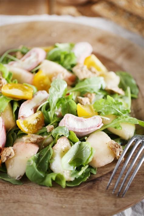 Salade de pêches aux roulés de jambon à la mozzarella chefNini