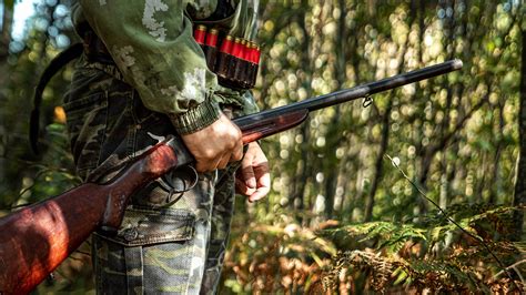 Insécurité liée à la chasse lASPAS et Un jour un chasseur attaquent