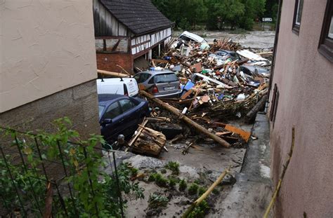 Unwetter In Baden W Rttemberg Erneut Schwere Sch Den Im S Dwesten