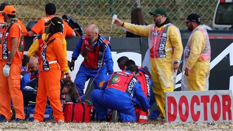 Pol Espargar Piloto Espa Ol De Motogp Sufre Una Fractura De