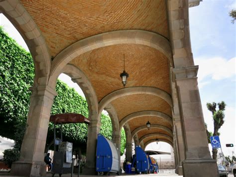 Colonnade Arcade And Loggia Definitions And Differences