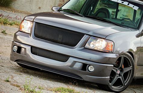 Slammed 99 Lightning W Expy Front Ford F150 Forum Community Of