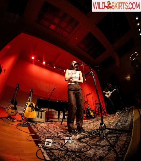 Gracie Abrams Gracieabrams Nude Instagram Leaked Photo