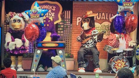 The Time We Say Goodbye To All Chuck E Cheese Animatronics Youtube