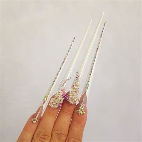 Extreme Nail Shapes Dorota Palicka Stiletto Scratch