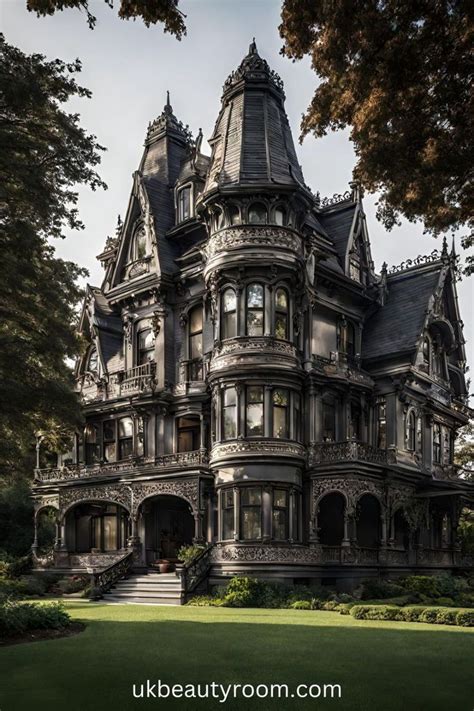 Dream Houses To Put On Your Vision Board In Castle House