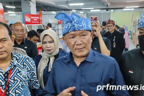 Pkl Di Jalan Dalem Kaum Secara Bertahap Mulai Tempati Area Relokasi Di