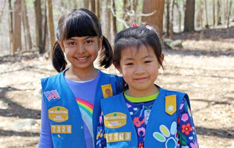 Be A Girl Scout Girl Scouts Of Eastern Massachusetts Gsema