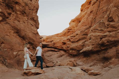 Why You Should Travel For Your Engagement Photos Through Lindsey S Lens