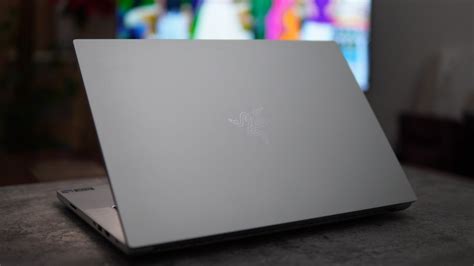 Review Razer Blade 16 Gaming Laptop