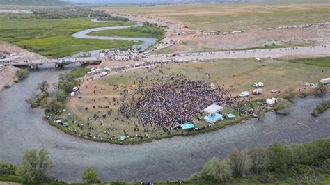 Fazıl Say Munzur ve Çevre için Munzur Nehri kıyısında konser verdi